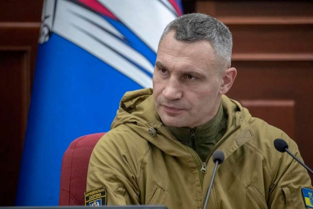 Кличко показав відновлені у Києві будинки, які постраждали від атак рф/Фото: Vitaliy.Klychko/Facebook Кличко показав, як відновили понівечені внаслідок атак рф будинки у Києві. Відео