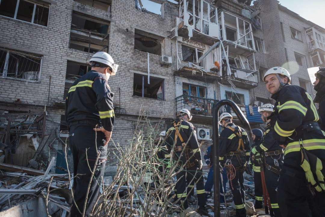 У морях кількість ворожих кораблів - їх 14 (з них 3 ракетоносії), а загальний залп "Калібрів" до 28 ракет У морях кількість ворожих кораблів - їх 14 (з них 3 ракетоносії), а загальний залп "Калібрів" до 28 ракет