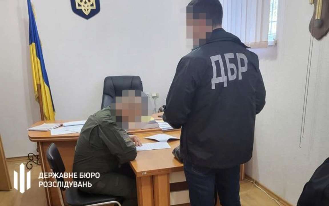 Слідчого та прокурора у Запоріжжі підозрюють в фальсифікації матеріалів кримінальної справи