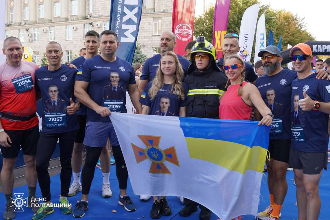 Фото: ТГ-канал ДСНС України Полтавский спасатель Андрей Гречаный установил новый рекорд Украины