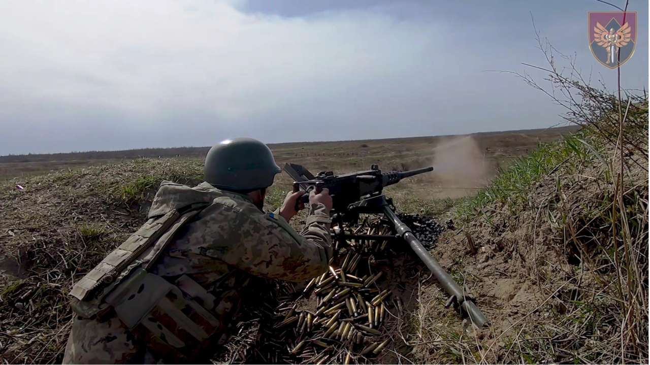 Українські десантники вщент розгромили групу російського спецназу із Сибіру. Відео 18+