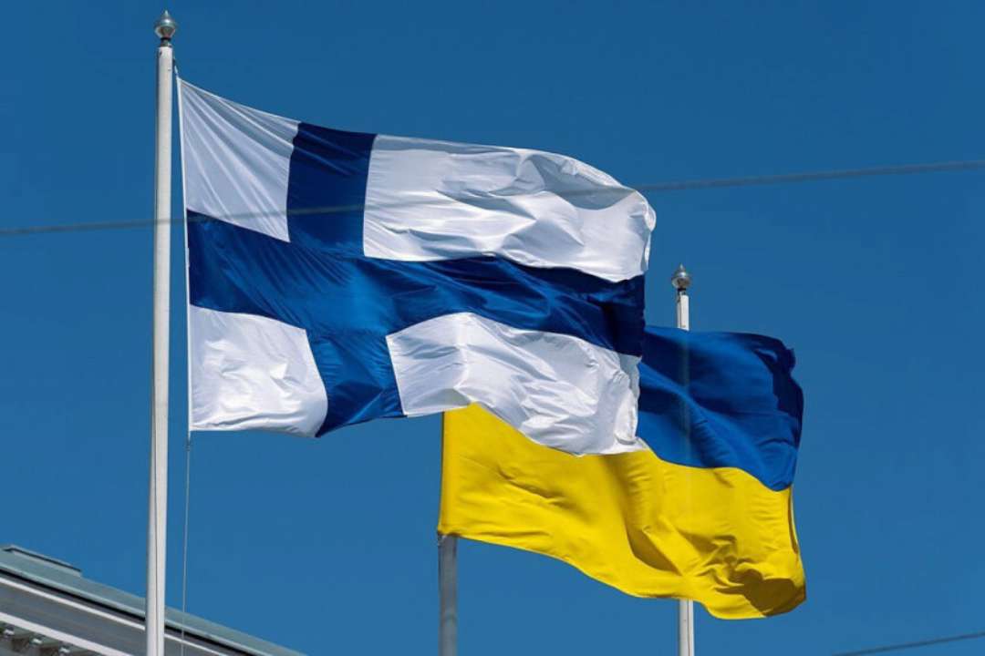 Фінляндія не обмежує Україну у використанні наданого озброєння