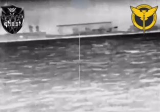 Ночью ГУР уничтожило еще одно российское судно / Фото: скриншот из видео ГУР Ночью ГУР уничтожило еще одно российское судно