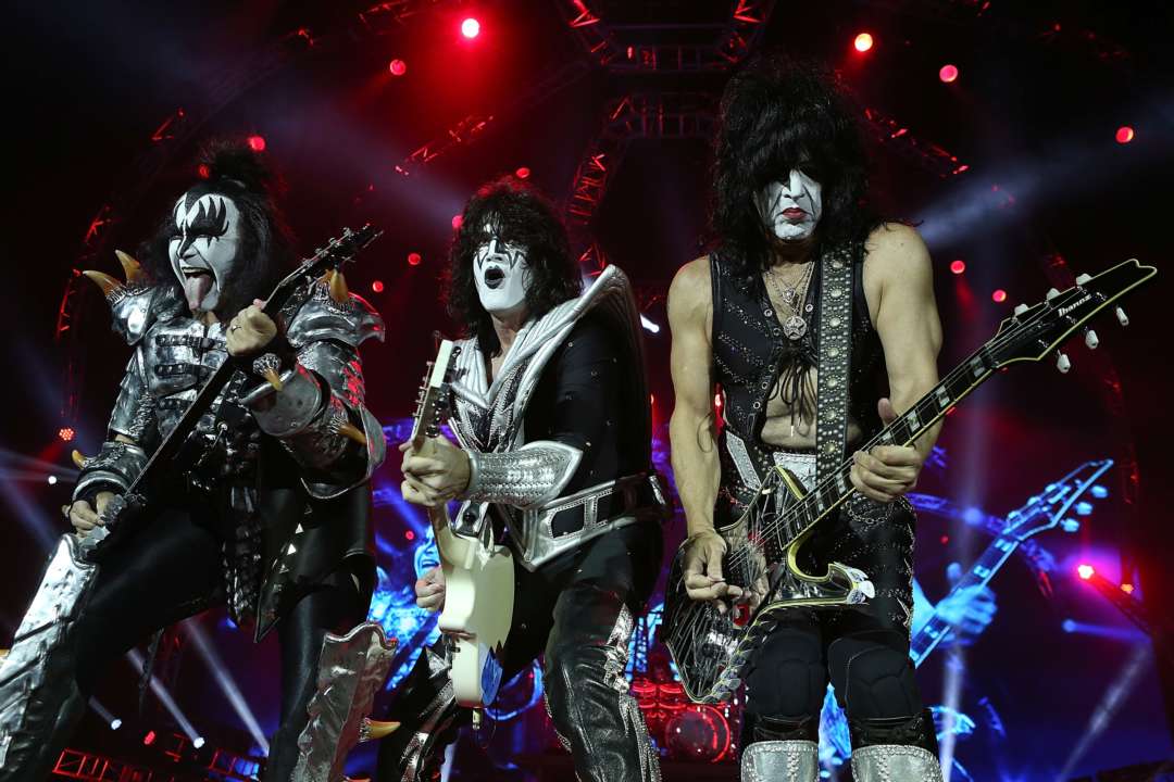 У солиста рок-группы Kiss обнаружили коронавирус. Он был вакцинированным