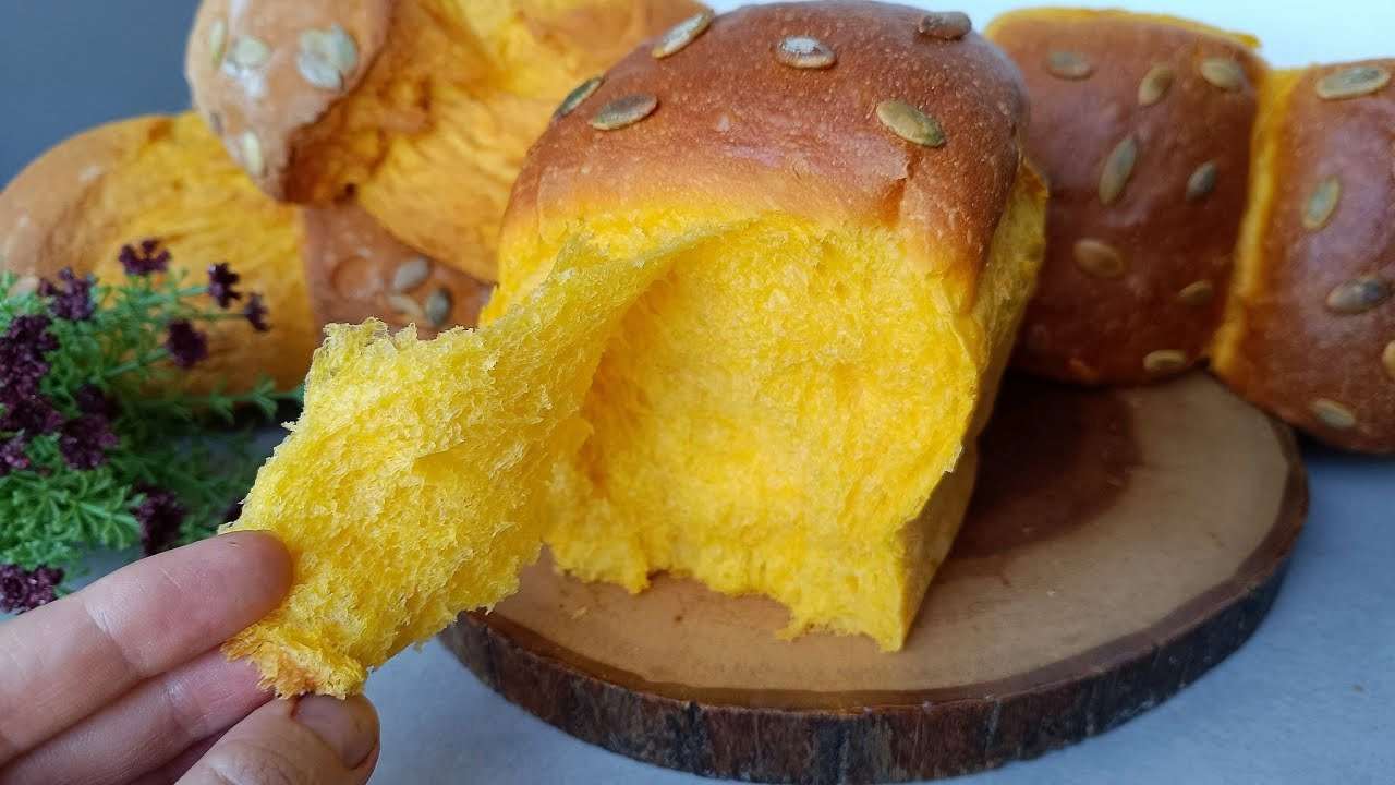 Рецепт хлеба с тыквой/Фото: кадр из видео