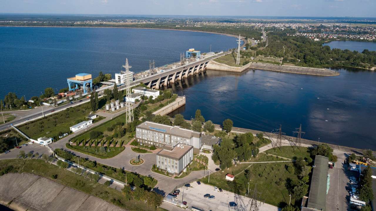 В "Укргидроэнерго" заявили, что угрозы прорыва дамбы на Киевской ГЭС нет