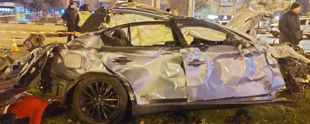 Що відбувалося у салоні Infiniti "харківського мажору" за кілька хвилин до ДТП/Фото: Суспільне Авто