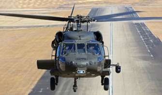Вертоліт Black Hawk вперше здійснив політ без пілота/Фото: CNN Вертоліт