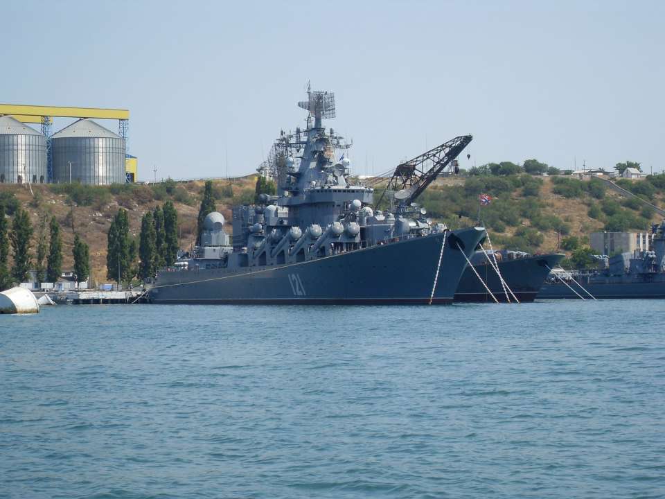 У Мережі з'явилися ехолокаційні знімки крейсера "Москва"/Фото: Kaketokami for Wikimedia Commons крейсер
