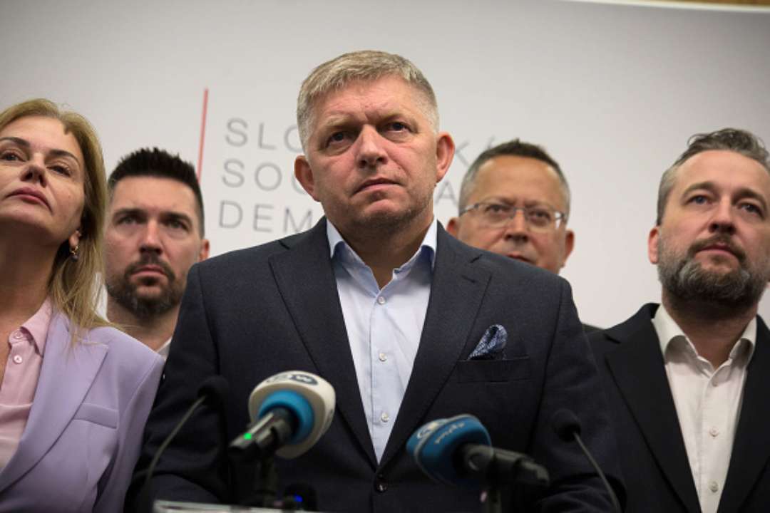 Новым премьером Словакии стал Роберт Фицо/Фото: Zuzana Gogova/Getty Images В Словакии выбрали нового премьера: что о нем известно