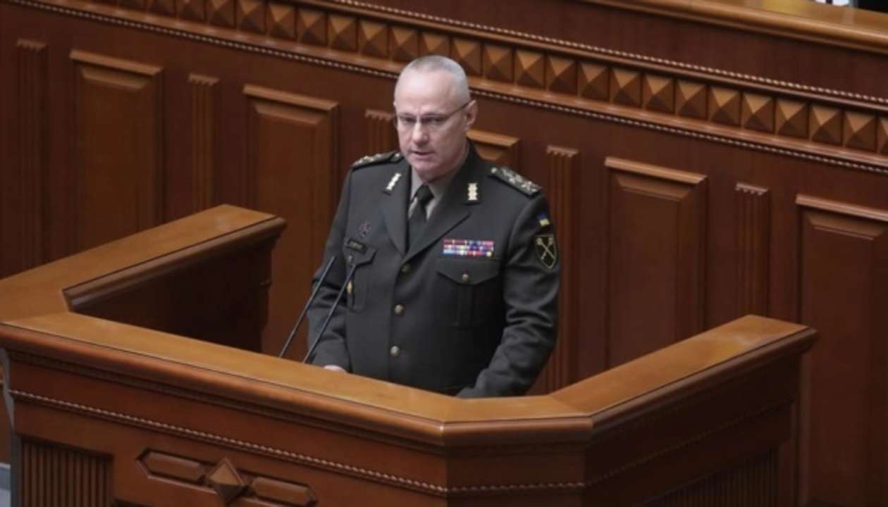 В командуванні ЗСУ заявили, що РФ стягує війська до українських кордонів