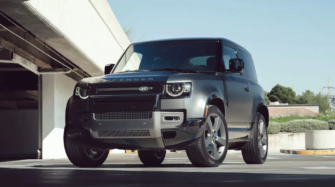 Топ-10 лучших внедорожников 2023 года/Фото: Land Rover Land Rover Defender