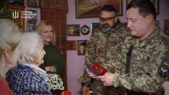Ангеліну Паламар привітали представники ГУР. Фото: ГУР МО України Буданов Орися
