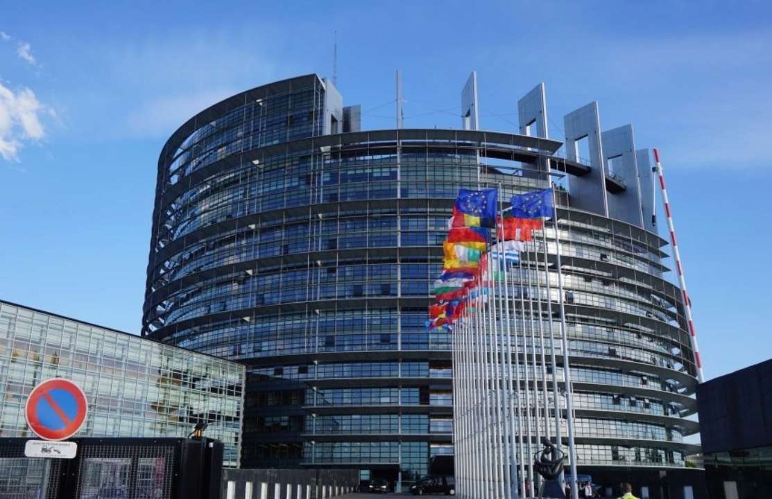 Європарламент підтримав лібералізацію торговельного режиму з Україною/Фото: Depositphotos Європарламент підтримав лібералізацію торговельного режиму з Україною