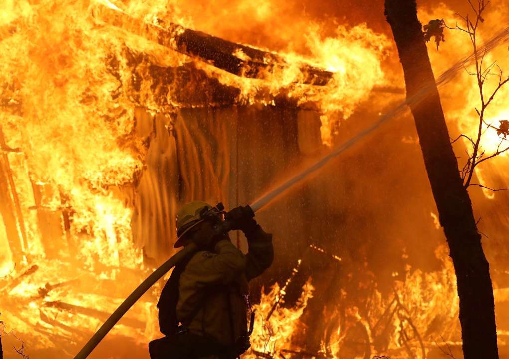 Фото: Getty Images Пожар