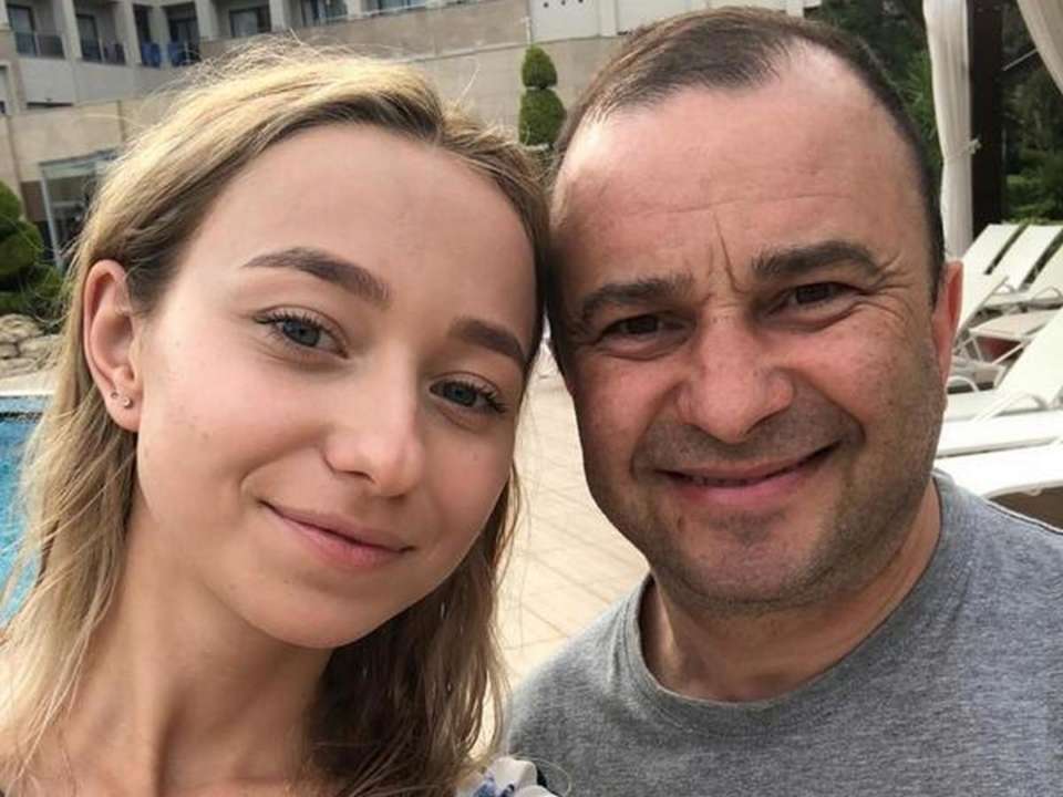 Виктор Павлик возмутил "подарком" жене/Фото: Instagram Виктор Павлик возмутил "подарком" жене/Фото: Instagram