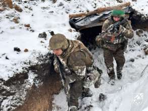 На ВОТ россияне выдают украинцам паспорт рф с повестками / Фото: t.me/luhanskaVTSA На ВОТ россияне выдают украинцам паспорт рф с повестками / Фото: t.me/luhanskaVTSA