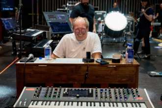 Ганс Циммер / Фото: instagram.com/hanszimmer Ганс Циммер напише новий гімн для Саудівської Аравії: країна розпочинає кампанію з ребрендингу