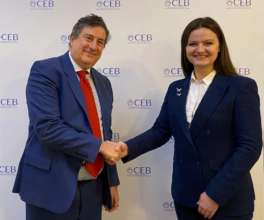 Реконструкція закладів охорони здоров'я має життєво важливе значення для українців, особливо в умовах повномасштабної збройної агресії рф, коли велику кількість таких закладів було зруйновано або пошкоджено Реконструкція закладів охорони здоров'я має життєво важливе значення для українців, особливо в умовах повномасштабної збройної агресії рф, коли велику кількість таких закладів було зруйновано або пошкоджено