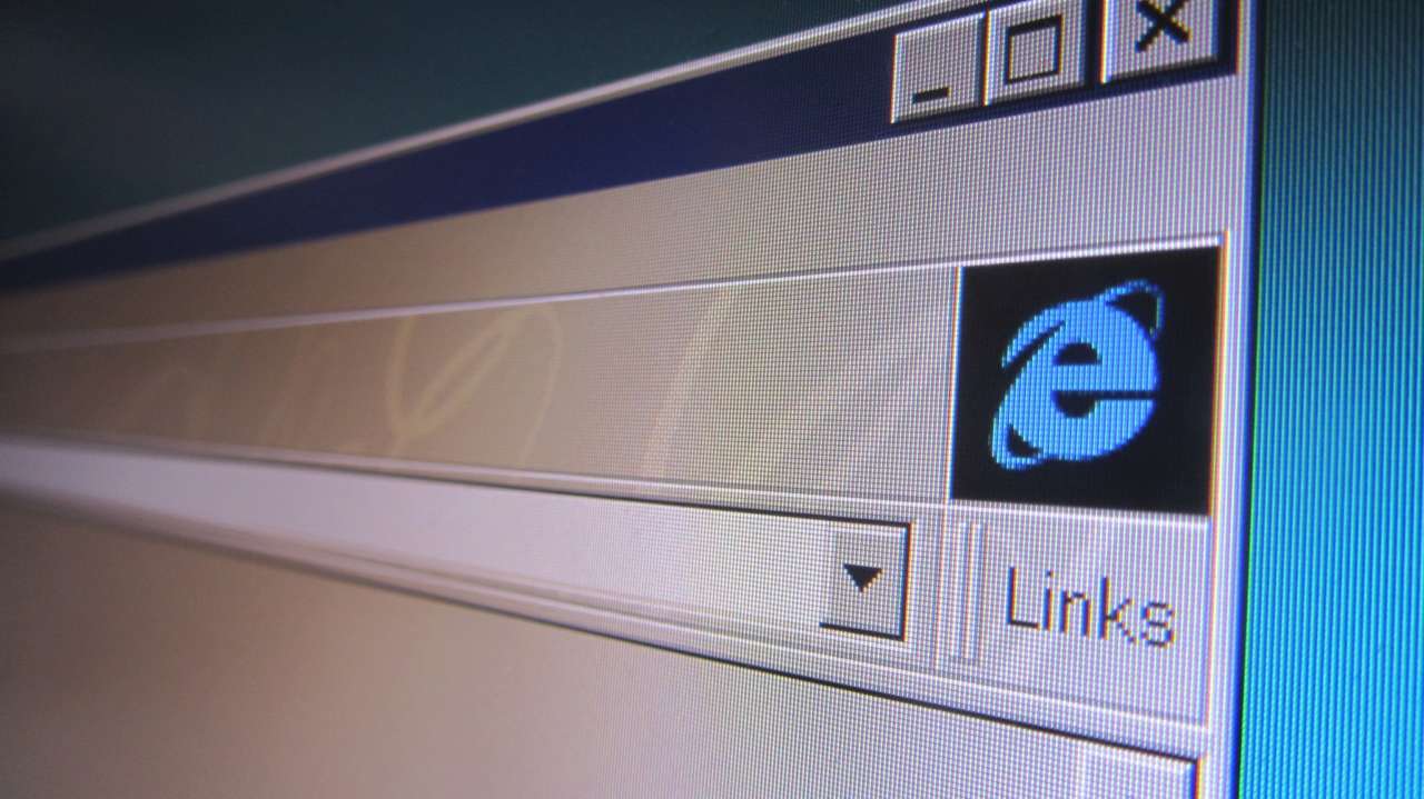 Microsoft відмовляються від підтримки Internet Explorer: чим його замінять