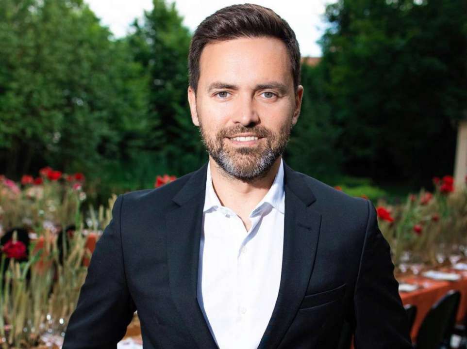 Тимур Мирошниченко рассказал о лирических композициях ко Дню святого Валентина