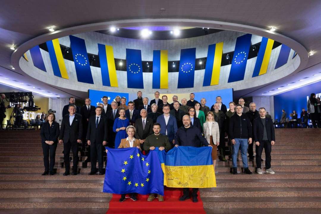 Историческое достижение нашего несокрушимого народа, Президента, Офиса Президента, МИД и народных депутатов Верховной Рады Украины