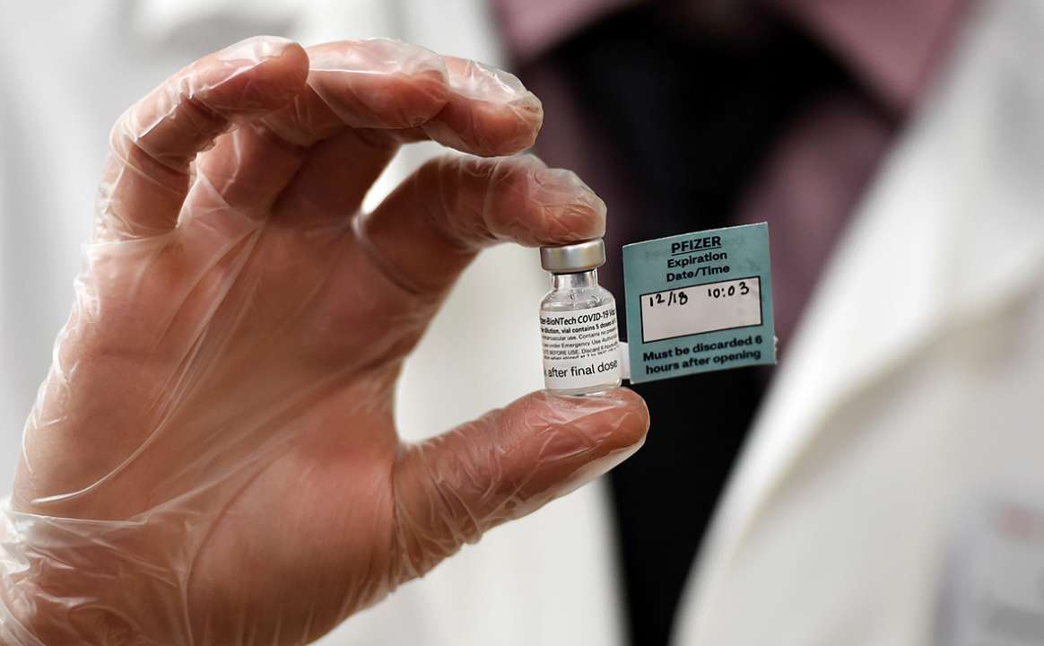 Україна отримає першу партію вакцин Pfizer. Відома дата