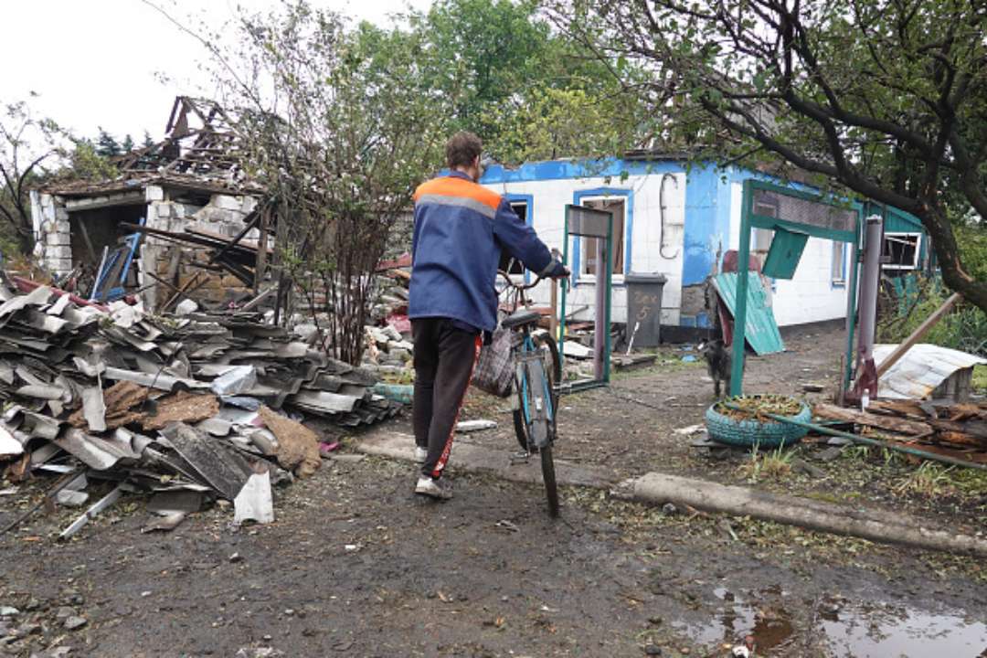 В Донецкой области увеличилось число погибших в результате вооруженной агрессии рф/Фото: Scott Olson/Getty Images В Донецкой области рашисты за сутки убили трех гражданских: есть много раненых