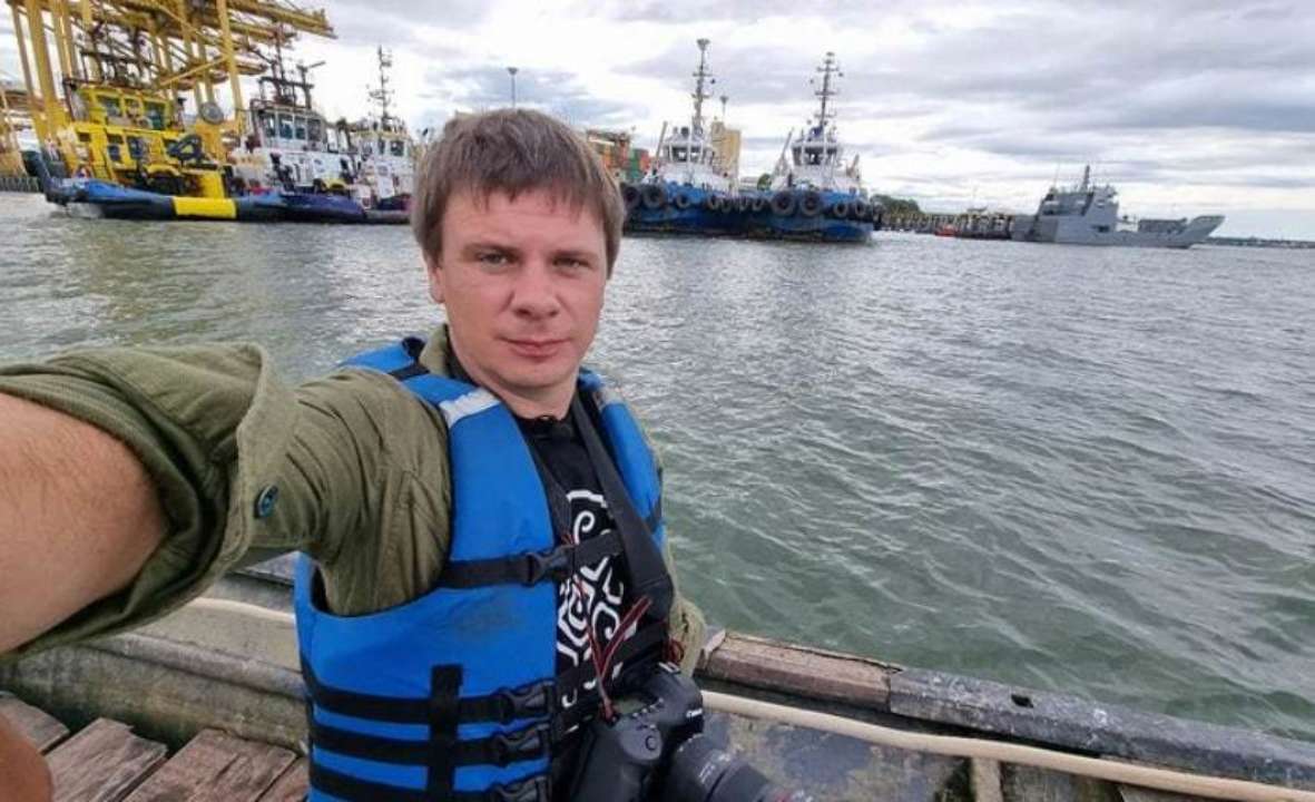 "Влада росії кинула своїх": Дмитро Комаров показав знищену техніку окупантів на Харківщині/Фото: Instagram Дмитро Комаров показав знищену російську техніку та закликав окупантів здатися в полон