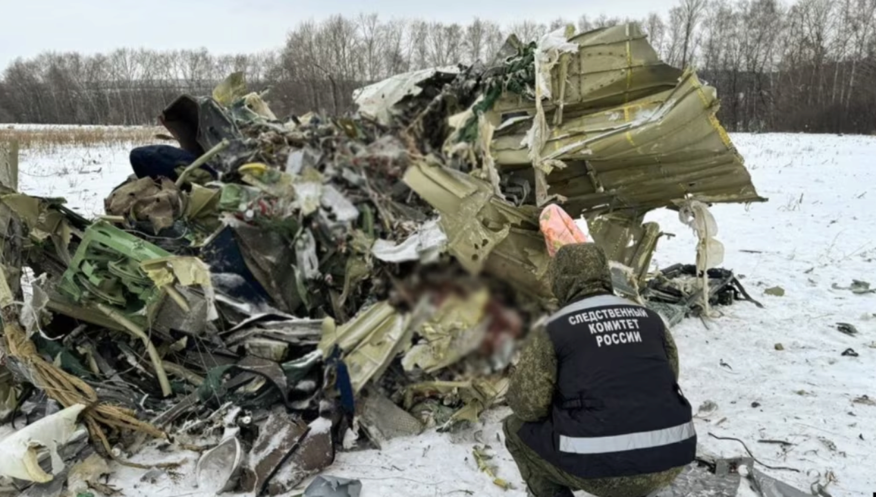 Україна зверталася до рф щодо нібито загиблих військовополонених унаслідок катастрофи Іл-76, але там проігнорували цей запит/Фото: росЗМІ Україна зверталася до рф щодо нібито загиблих військовополонених унаслідок катастрофи Іл-76, але там проігнорували цей запит/Фото: росЗМІ
