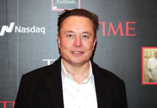 Илон Маск продал акции Tesla, чтобы иметь средства на случай проигрыша в суде с Twitter/Фото: Theo Wargo/Getty Images Илон Маск продал акции Tesla на $6,9 миллиарда из-за судебных проволочек с Twitter