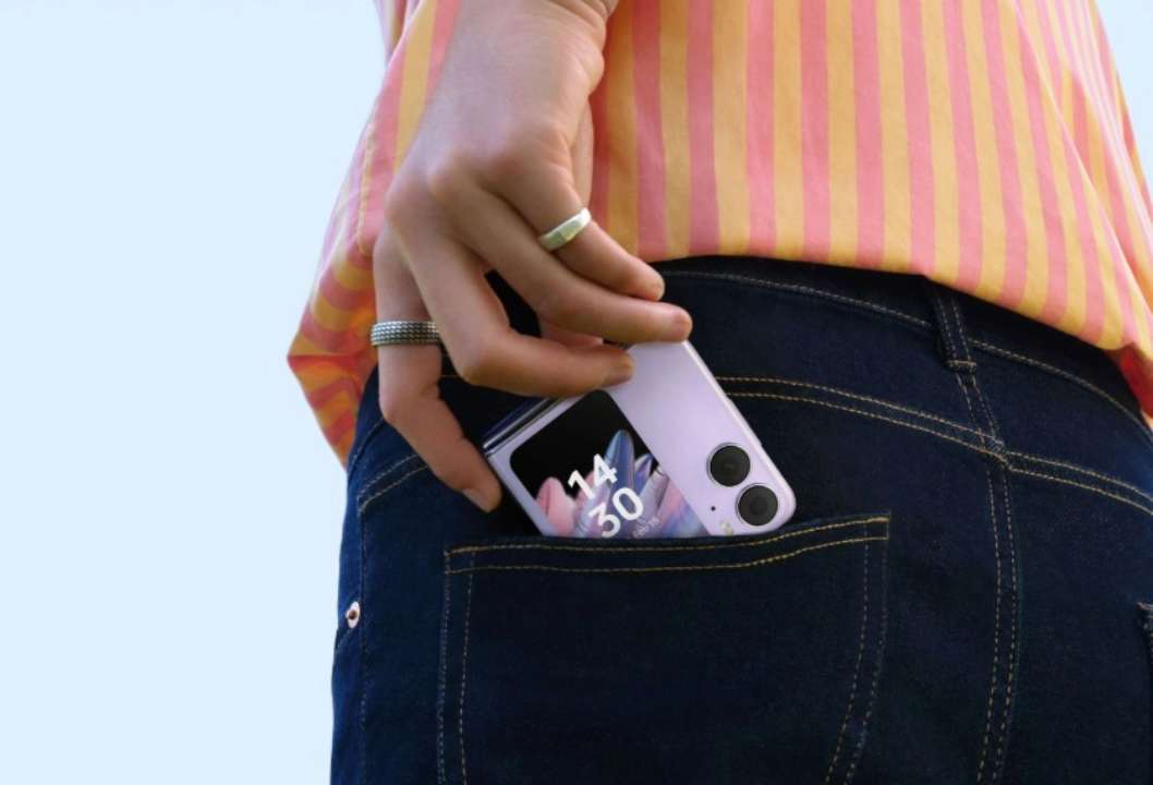 Oppo представила "розкладачку" Find N2 Flip на глобальному ринку/Фото: Oppo Новий смартфон Oppo
