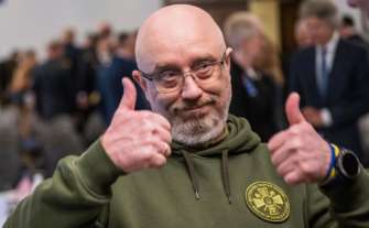 Резніков запропонував українцям розробляти зброю / Фото: Thomas Lohnes / Getty Images Олексій Резніков
