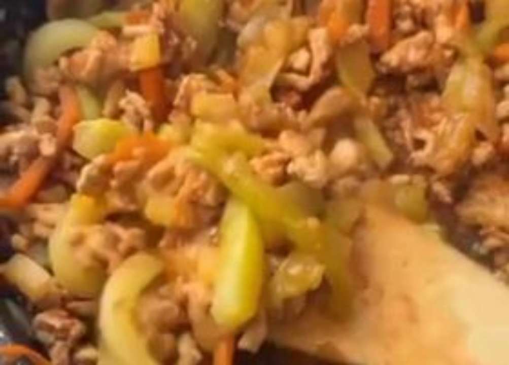 Фото: ТГ-канал Мама, я Голодний Рагу с кабачками: вкусно, ароматно, привлекательно