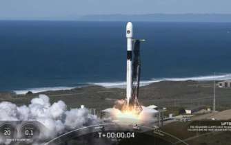 SpaceX запустила секретный спутник-шпион разведки США/Фото: кадр из видео Ракета