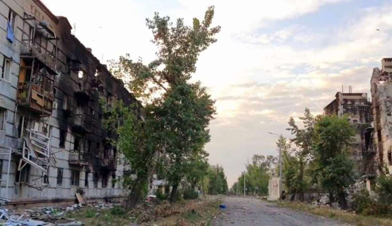 Окупанти просуваються Лисичанськом. Фото: Телеграм Гайдая Лисичанськ