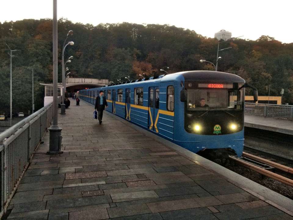 В Києві хочуть підвищити ціну на проїзд у громадському транспорті до 25 гривень