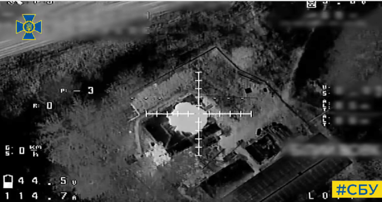 Спецпризначенці СБУ розгромили танки та БМП рф. Фото: Скриншот відео СБУ
