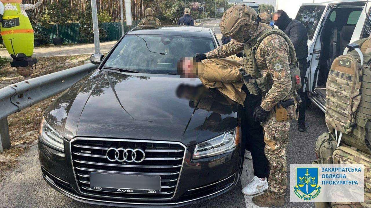 Задержан мошенник, который обокрал мать погибшего военнослужащего / Фото: t.me/pgo_gov_ua Задержан мошенник, который обокрал мать погибшего военнослужащего / Фото: t.me/pgo_gov_ua