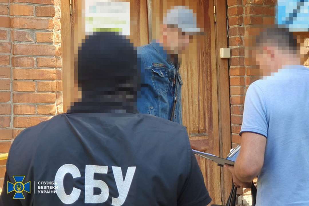 СБУ затримала на Вінниччині агента рф, який "сідав на хвіст" колонам ЗСУ/Фото: СБУ СБУ затримала на Вінниччині агента рф, який "сідав на хвіст" колонам ЗСУ/Фото: СБУ