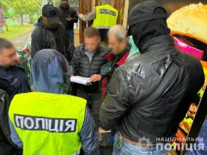 Правоохоронці спіймали шпигуна, який приторговував розвідувальними даними з ворогом / Фото: t.me/UA_National_Police Правоохоронці спіймали шпигуна, який приторговував розвідувальними даними з ворогом / Фото: t.me/UA_National_Police