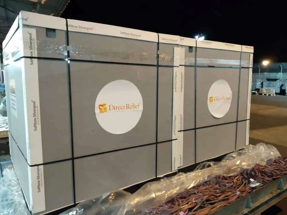 В Україну прибули 60 тисяч флаконів інноваційних ліків проти Covid-19, які відправили США