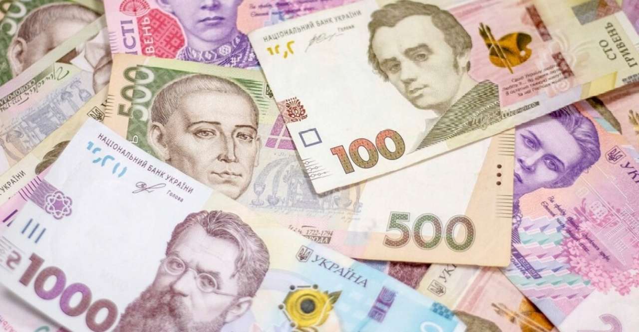 У Міноборони прокоментували брак коштів для ЗСУ у вересні. Фото: НБУ виплати для ЗСУ вересень