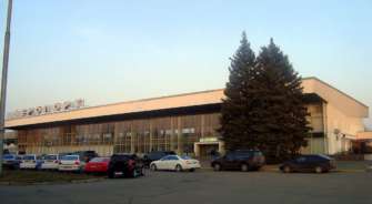 Суд відмовився повертати аеропорт Коломойському / Фото: WikiMedia Аеропорт