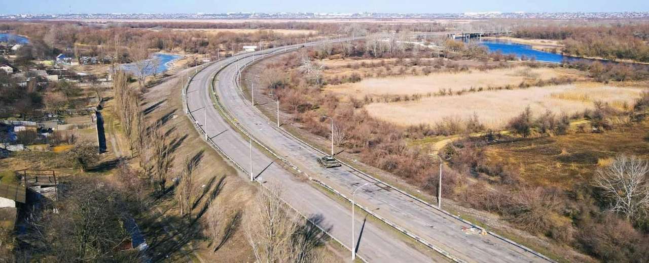 ВСУ атаковали позиции боевиков в Херсонской и Донбассе: уничтожена техника и склад боеприпасов