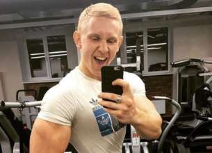 У Полтаві чоловік образив військових, які хотіли вручити повістку показав фак військовим