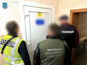 Заступника гендиректора лікарні на Буковині підозрюють у вимаганні хабаря/Фото: Офіс генпрокурора Заступника гендиректора лікарні на Буковині підозрюють у вимаганні хабаря/Фото: Офіс генпрокурора