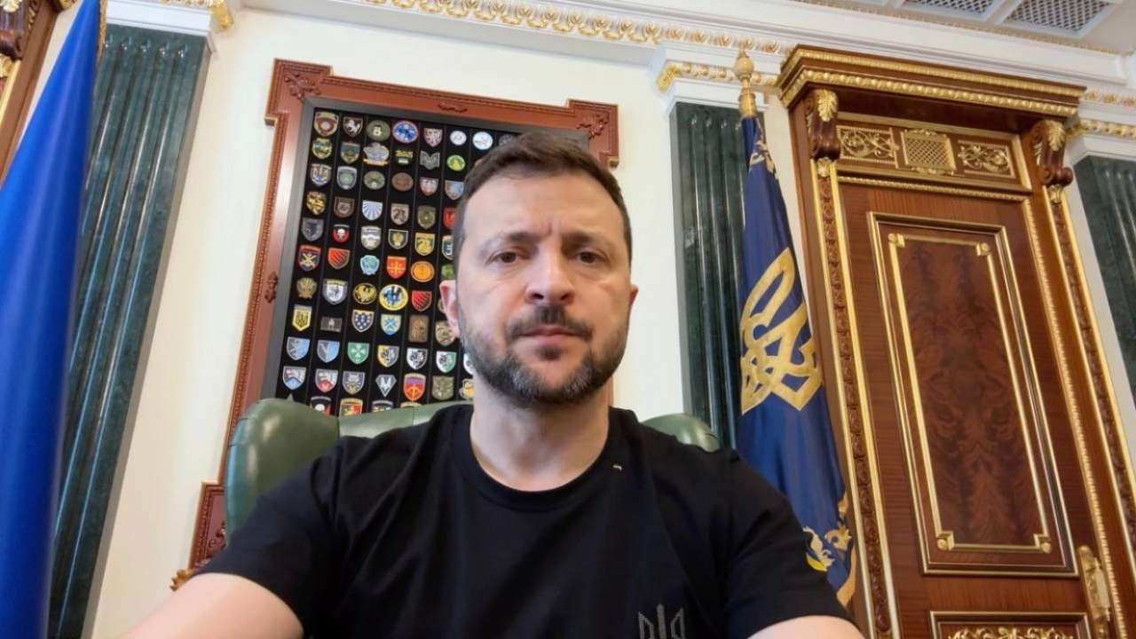 Зеленський скликав Ставку/Фото: ОП Максимум уваги дронам та РЕБ: Зеленський провів Ставку