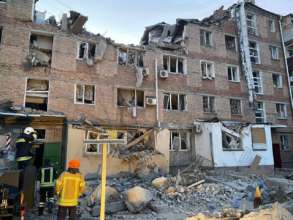 Окупанти вдарили по багатоповерхівці у Миколаєві/Фото: Миколаївська ОВА Окупанти вдарили по багатоповерхівці у Миколаєві/Фото: Миколаївська ОВА