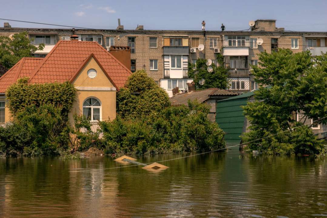 Теракт рф на Каховской ГЭС: количество погибших возросло до 10/Фото: Getty Images Теракт рф на Каховской ГЭС: количество погибших возросло до 10/Фото: Getty Images